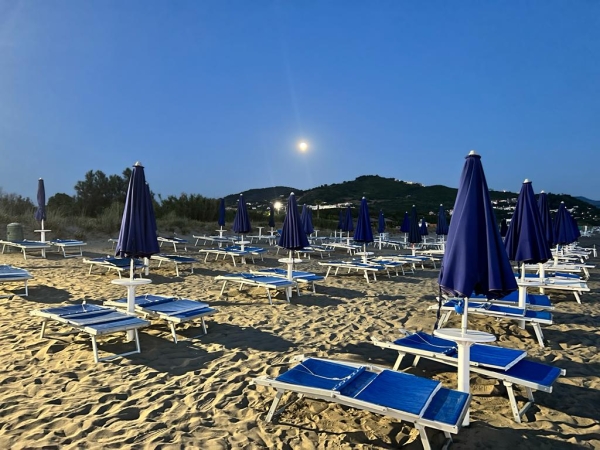 15.09 - 22.09 : Cilento - Soggiorno mare a Pasteum - Fruit Village Medea Beach Italia