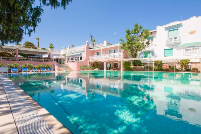 01.06 - 08.06: Isola d'Ischia - Hotel Continental Terme - BUS INCLUSO Italia
