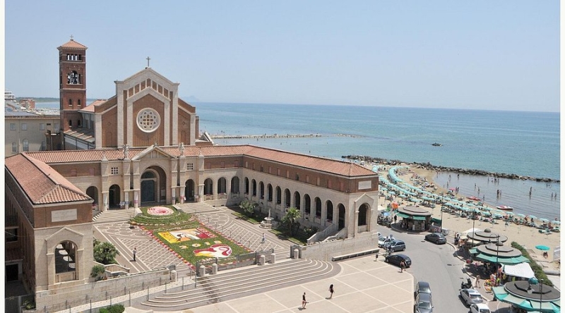 11.05: Santuario Santa Maria Goretti a Nettuno con pranzo a Ariccia Gite 1 giorno