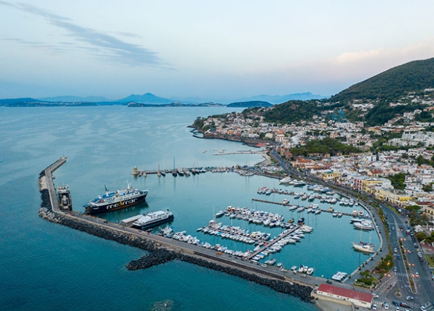 01.06 - 08.06: Ischia con bus incluso da Umbria e Lazio 