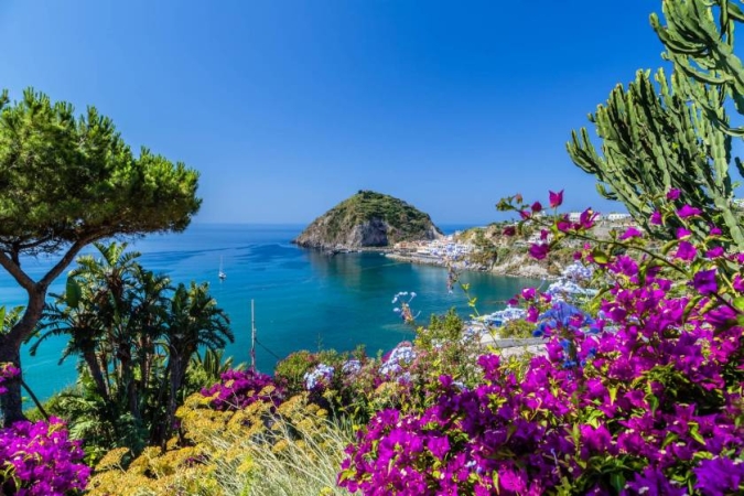 13.07 - 20.07: Ischia con bus incluso da Umbria e Lazio 