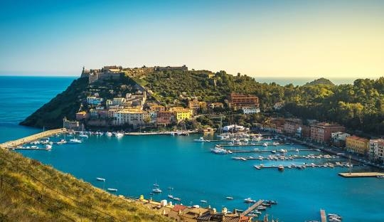 17.05: Monte Argentario Italia