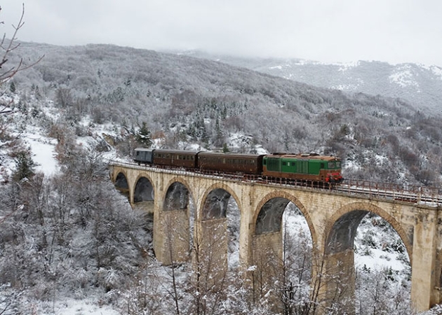 06.12 - 08.12: La Transiberiana d'Italia - Aielli - Sulmona - Pacentro - L'Aquila Italia