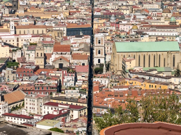 23.11: Napoli Città e presepi: Spaccanapoli - San Gregorio Armeno La via dei presepi Gite 1 giorno