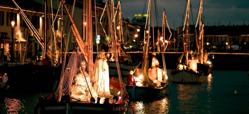 06.12 - 07.12: Presepi e Mercatini: Bologna - Cesenatico - Cervia - Sant'Agata Feltria Mercatini di Natale