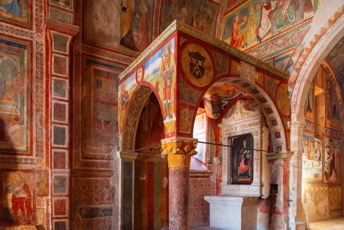 29.03 - L'Apoteosi dell'arte medievale in Abruzzo: Santa Maria ad Cryptas e Bominaco Italia
