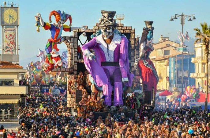 15.02: Carnevale di Viareggio Gite 1 giorno
