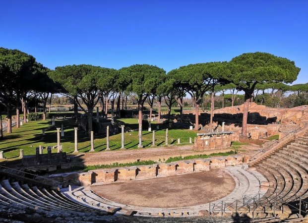 01.03: Scavi di Ostia Antica - San Paolo fuori le mura - Navigazione del Tevere Italia