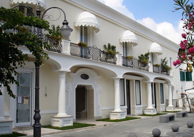 Ischia: Relais Corte degli Aragonesi**** 